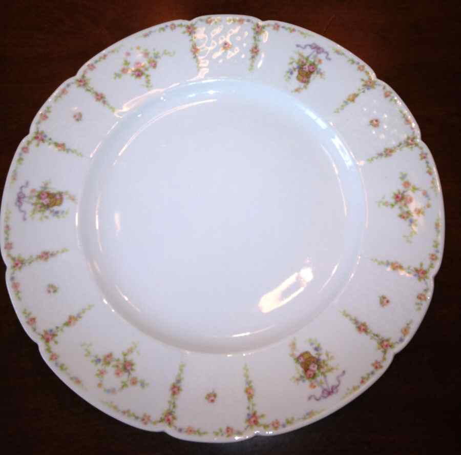 Schleiger 1337-2 Dinner Plate by Charles Field Haviland-1