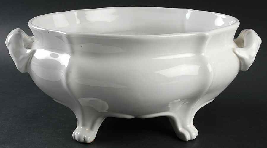 CAG15 Tureen No Lid by Cantagalli-1