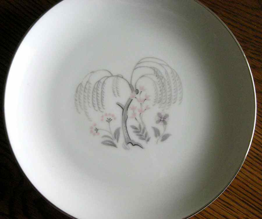 Serenity Dinner Plate by Contour-1