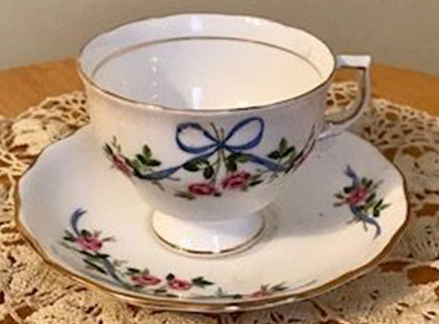 C474 Footed Cup & Saucer Set by Colclough-1