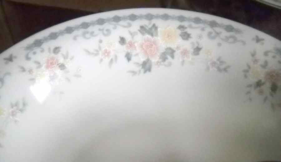 CCN8 Fruit/Dessert (Sauce) Bowl by Crescent (China)-1