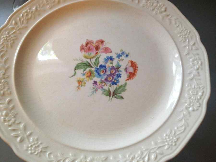 CRP224 Dinner Plate by Crown Potteries-1