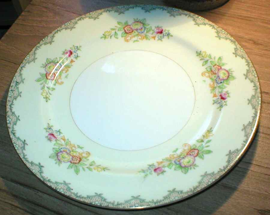 COW21 Dinner Plate by Crown China (Japan)-1
