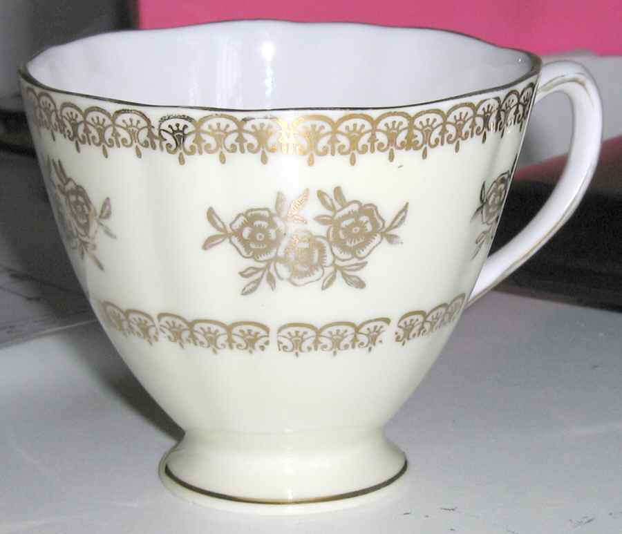 1574 Footed Cup by Colclough-1