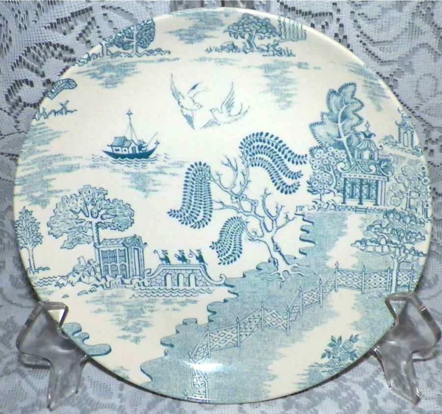 Willow Blue Dinner Plate by Crown Lynn-1