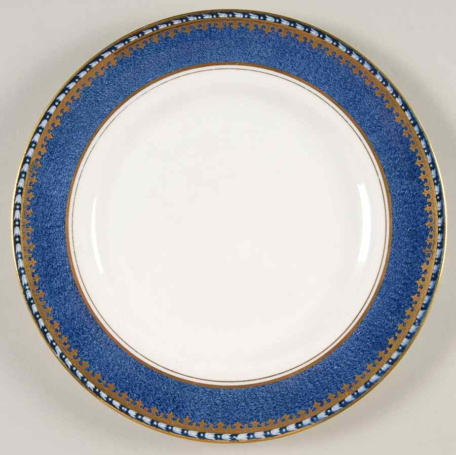 CRS197 Luncheon Plate by Crown Staffordshire-1