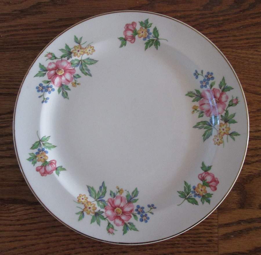 COI152 Luncheon Plate by Cronin-1