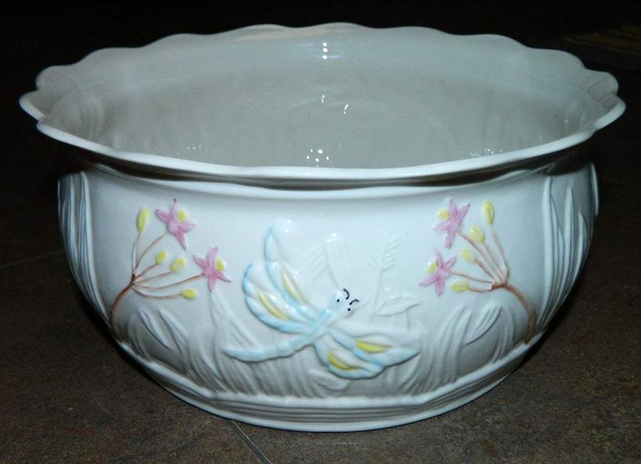 Dragonfly 9" Round Bowl by Belleek Pottery (Ireland)-1