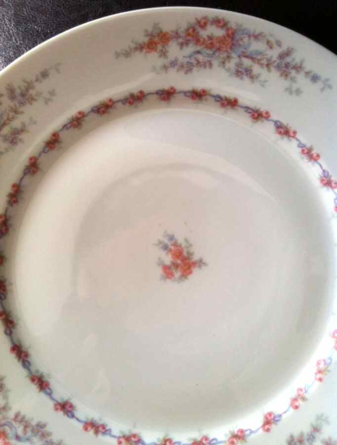 CHF1772 Dinner Plate by Charles Field Haviland-1
