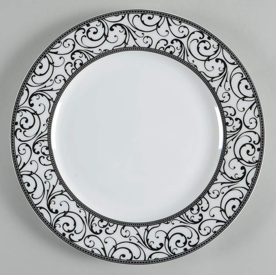 Veluto Black Dinner Plate by Ciroa-1