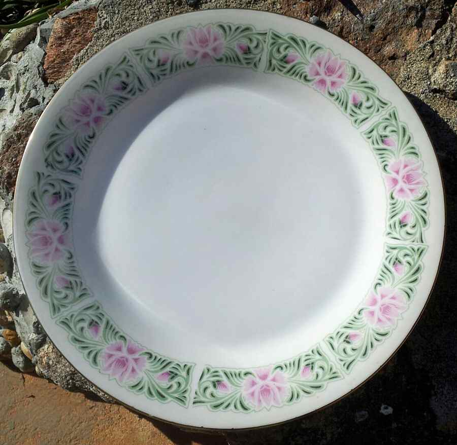 CX667 Dinner Plate by China (Made in China)-1