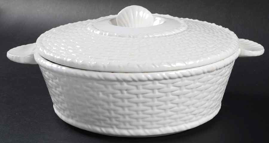 Nantucket 1.5 Qt Round Covered Casserole by China (Made in China)-1