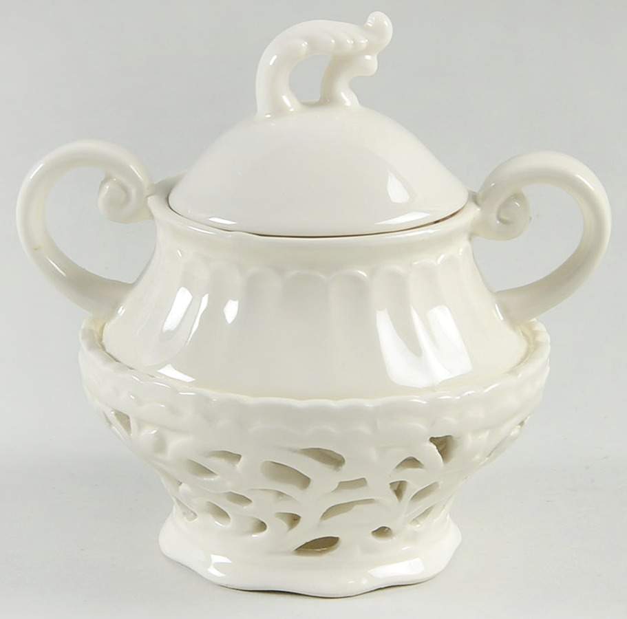 CX668 Sugar Bowl & Lid by China (Made in China)-1