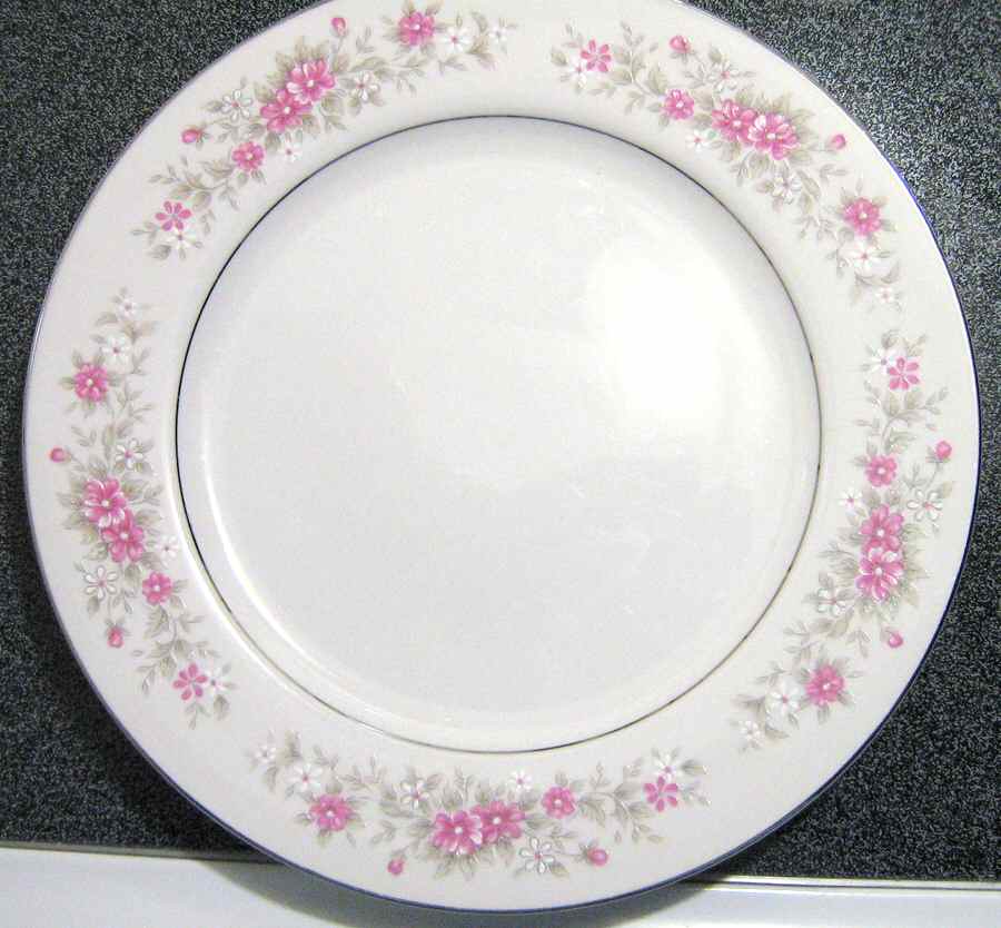 Margaret Dinner Plate by Crest Wood-1