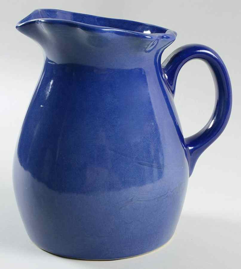 CWP2 60 Oz Pitcher by Coche Stoneware-1