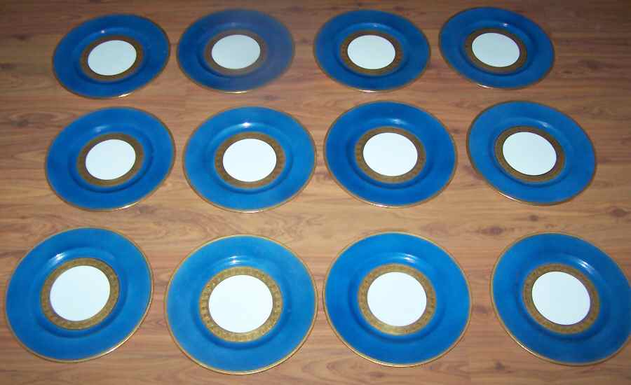 CSZ12 Dinner Plate by Crown Sutherland-1