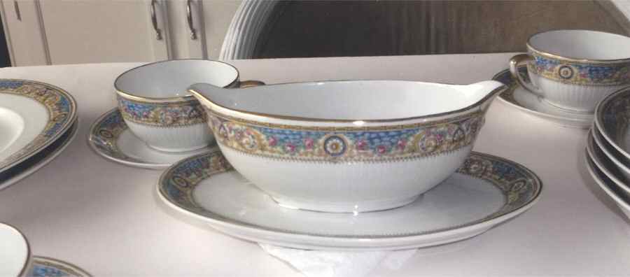 CHF9 Gravy Boat with Attached Underplate by Charles Field Haviland-1