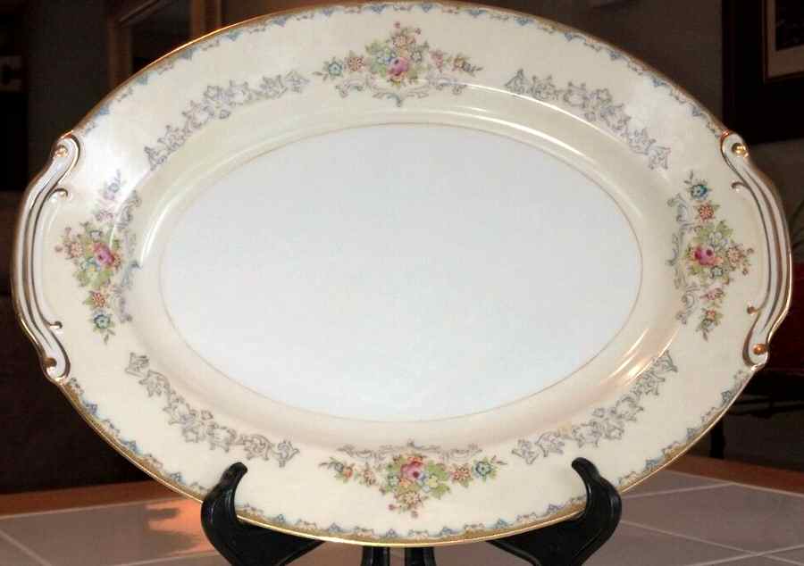 CHE22 14" Oval Serving Platter by Cherry China (Japan)-1