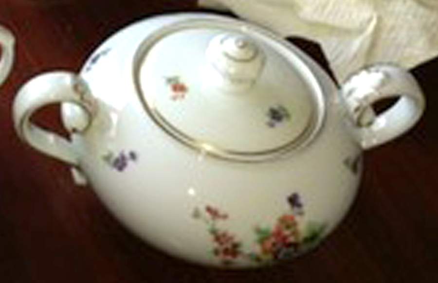 CBA12 Sugar Bowl & Lid by Crown Bavaria-1