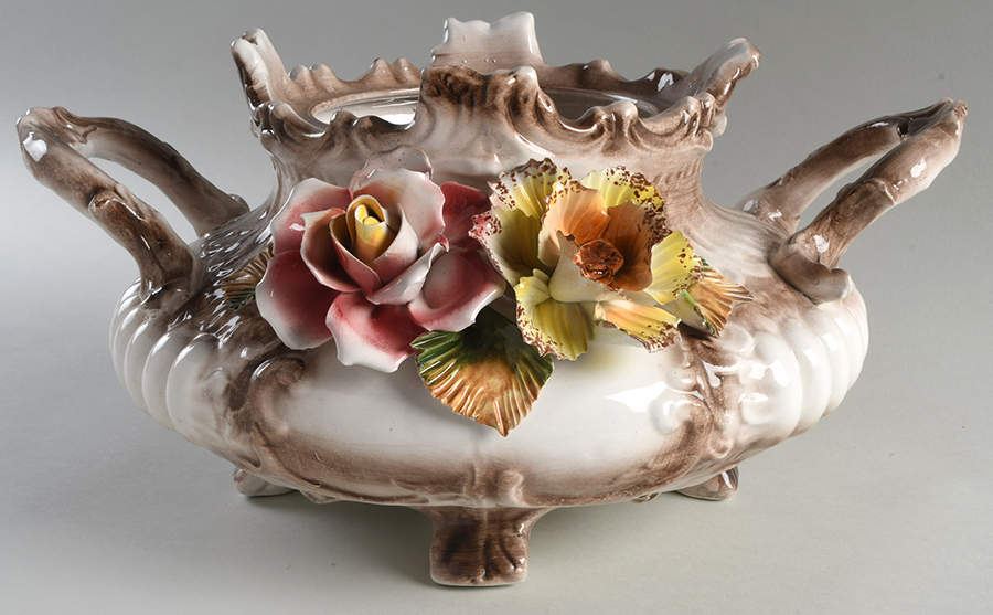 CJJ12 Tureen No Lid by Capo-di-Monte (Italy)-1