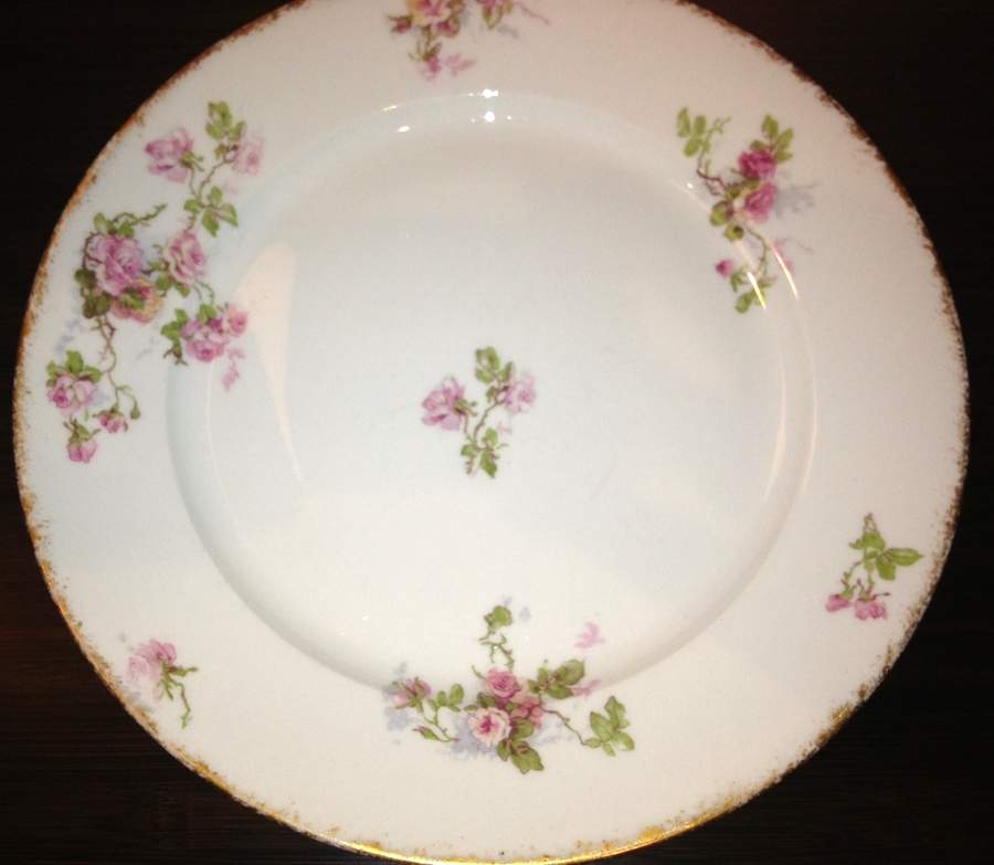 CHF1811 Dinner Plate by Charles Field Haviland-1