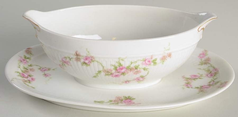 CHF536 Gravy Boat with Attached Underplate by Charles Field Haviland-1