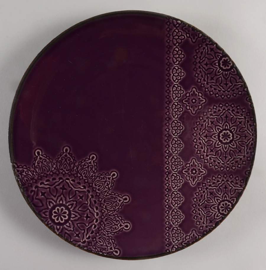 Nomad Purple Dinner Plate by Cindy Crawford Style-1