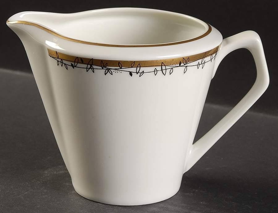 11423 Creamer by Chodziez-Poland-1
