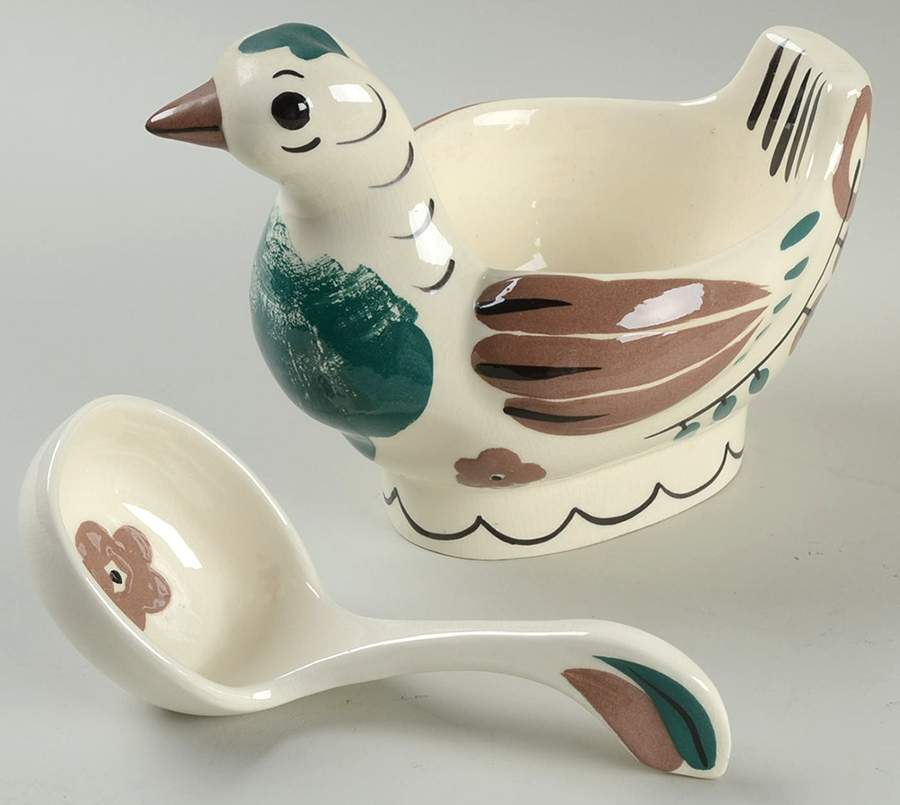 Distlefink White Gravy Server W/Ladle by California Cleminson-1