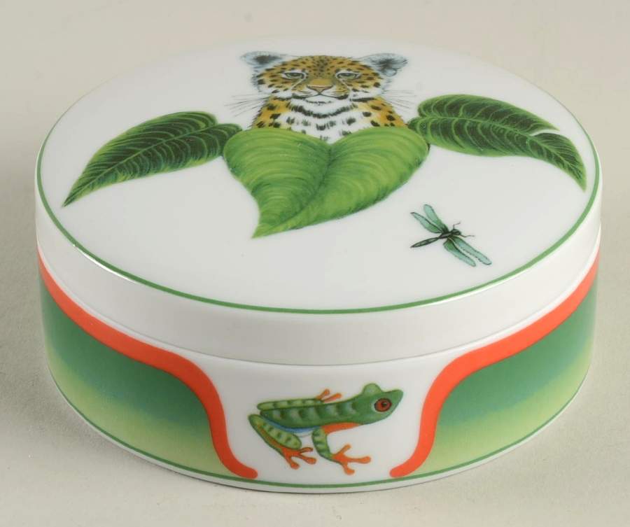 Rainforest Round Box & Lid by Lynn Chase-1