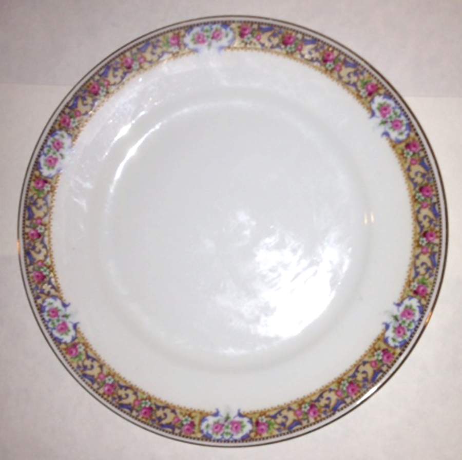 CZE280 Dinner Plate by Czechia-Czechoslovakia-1