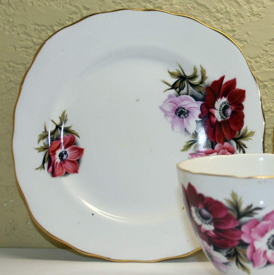 CRY17 Salad Plate by Crown Royal-1