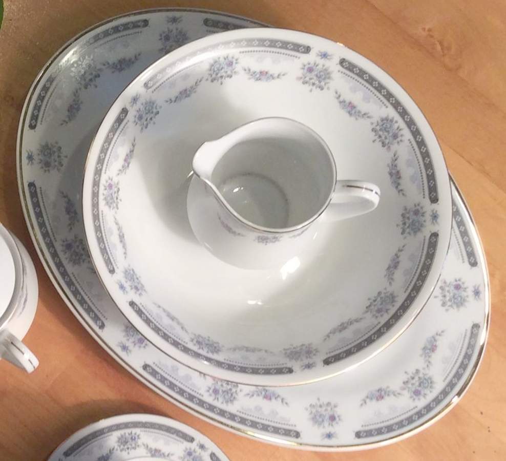 CX88 14" Oval Serving Platter by China (Made in China)-1