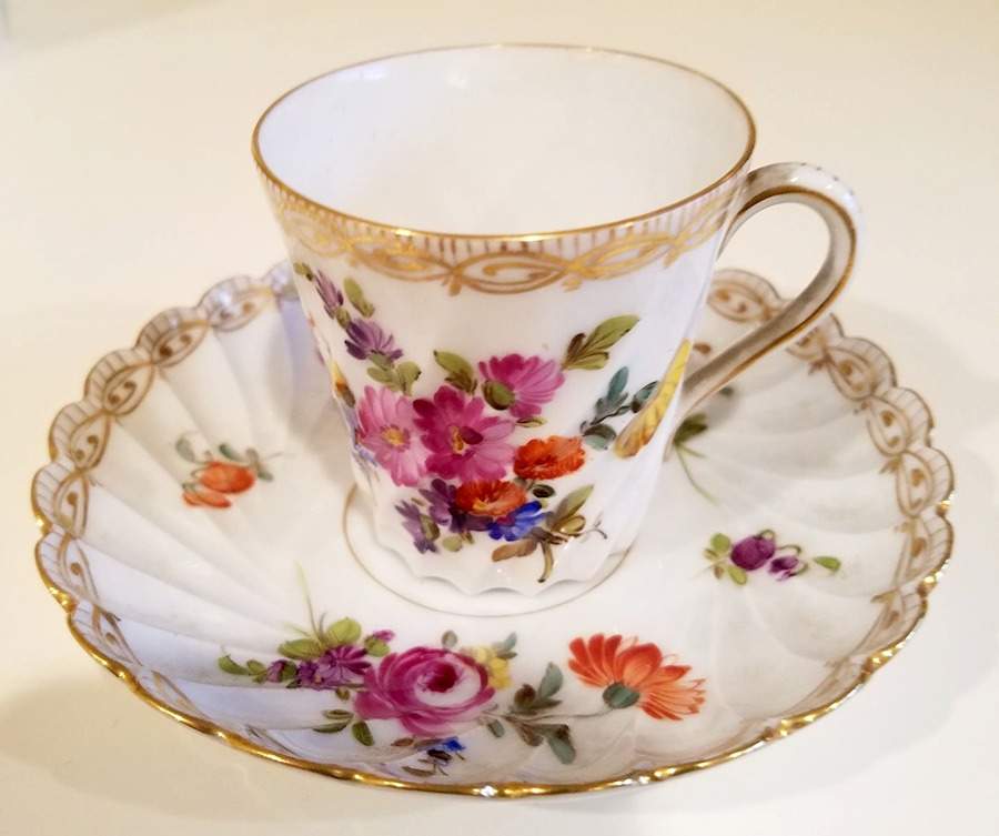 C6T6 Flat Demitasse Cup & Saucer Set by Carl Thieme-1