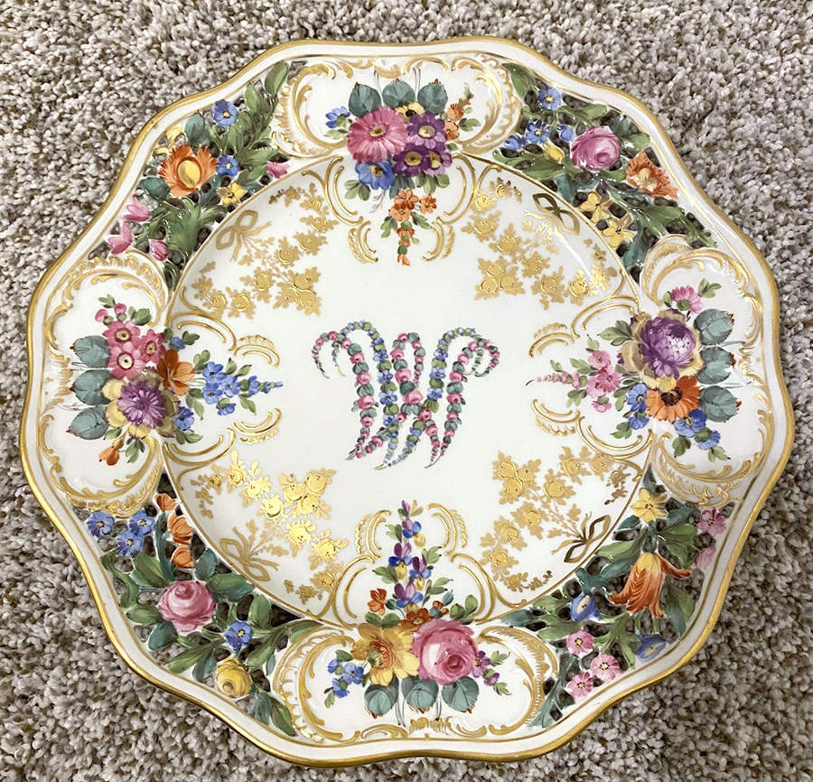 Marie Antoinette Dinner Plate by Carl Thieme-1