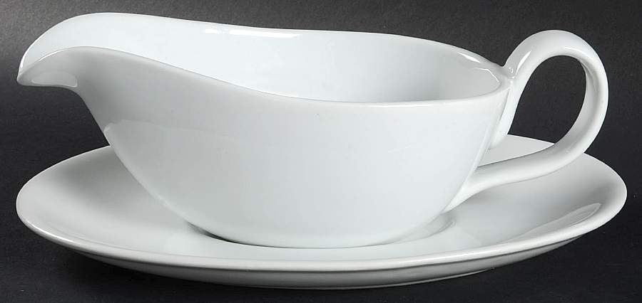 COB47 Gravy Boat & Underplate by BIA Cordon Bleu-1