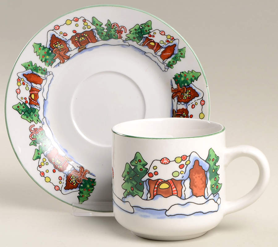 C4R3 Flat Cup & Saucer Set by Crofton-1