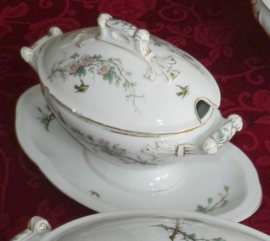CHF1834 Sauce Boat with Attached Underplate & Lid by Charles Field Haviland-1