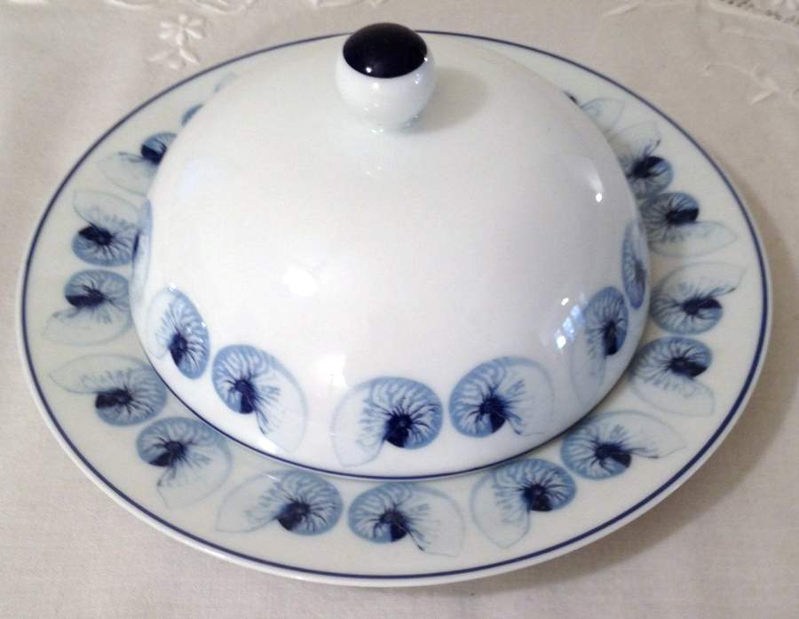 Nautile Muffin Dish & Lid by Chastagner & Cie-1