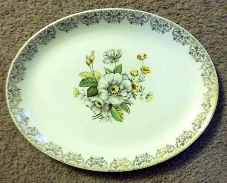 CAN287 14" Oval Serving Platter by Canonsburg-1