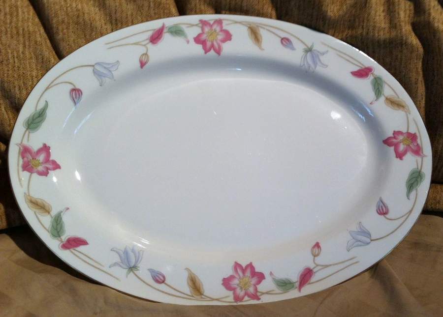 TIM11 14" Oval Serving Platter by Tian Jin Ceramics-1