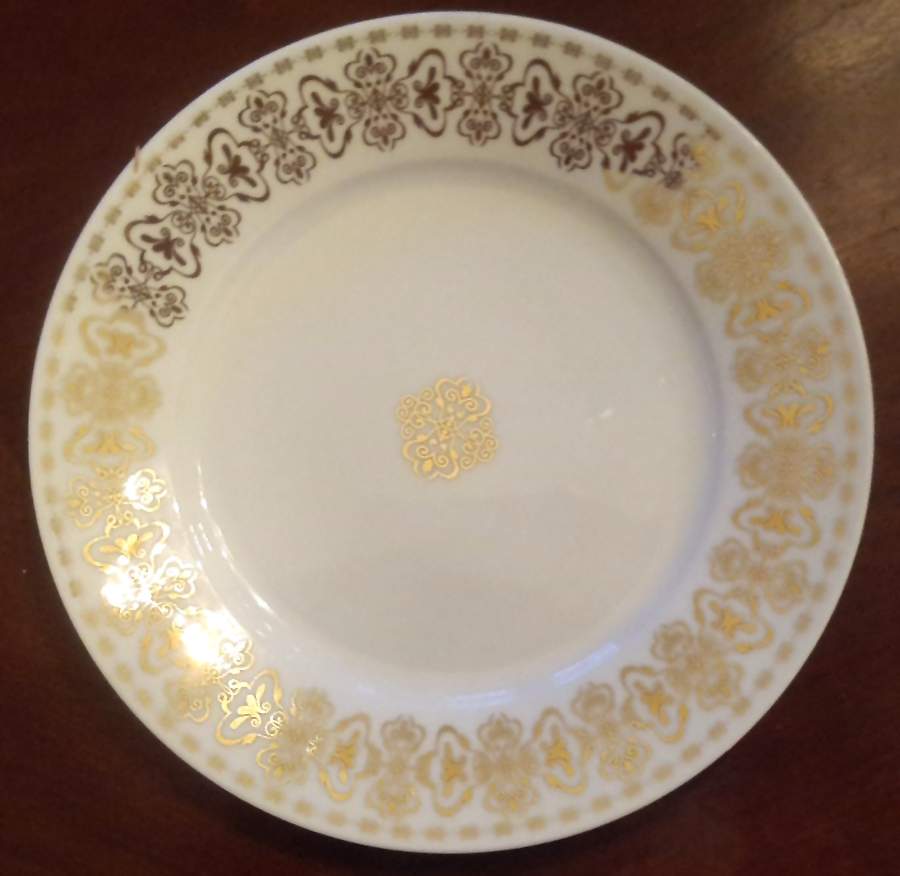 CX725 Dinner Plate by China (Made in China)-1