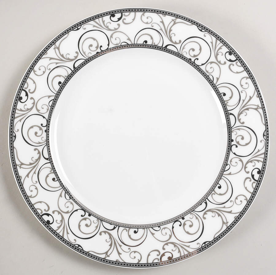 Veluto Platinum Large Dinner Plate by Ciroa-1
