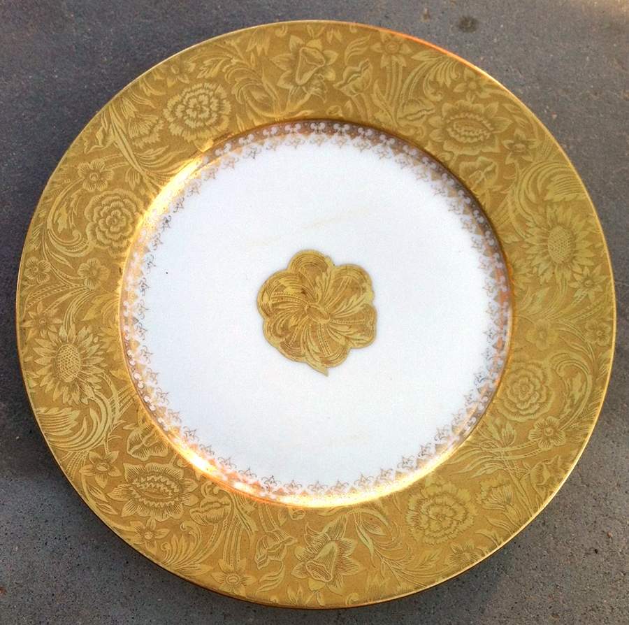 CMT166 Dinner Plate by Charles Martin-1