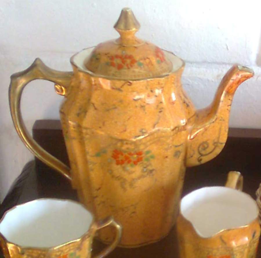 CLW33 Coffee Pot & Lid by Collingwoods-1
