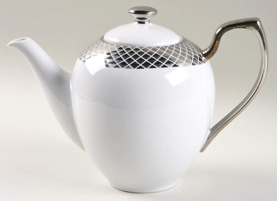 Lattis Platinum Teapot & Lid by Ciroa-1