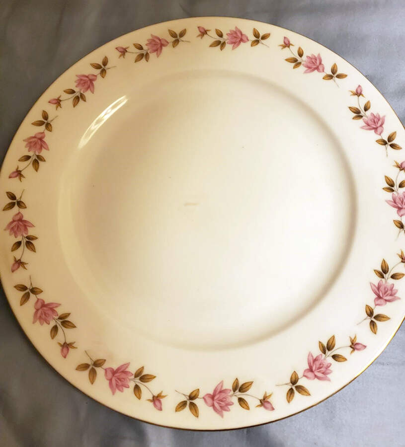 CX329 Dinner Plate by China (Made in China)-1