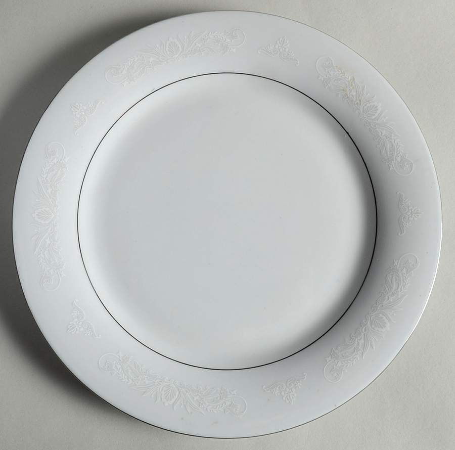 CRM14 Dinner Plate by Crown Ming-1