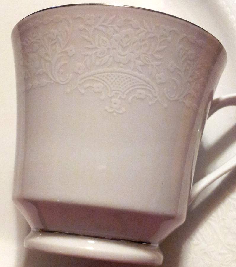 CX747 Footed Cup by China (Made in China)-1