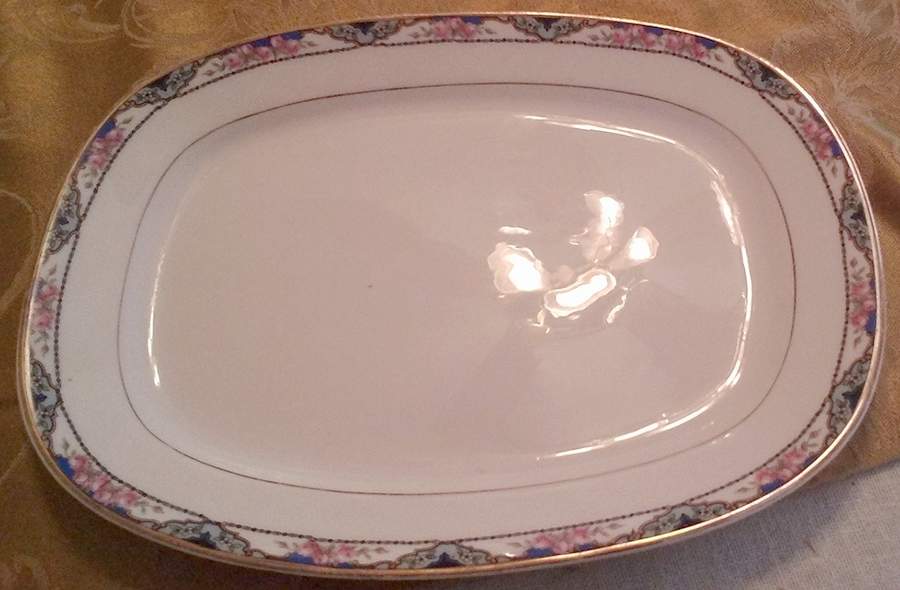 CRO406 13" Oval Serving Platter by Crooksville-1